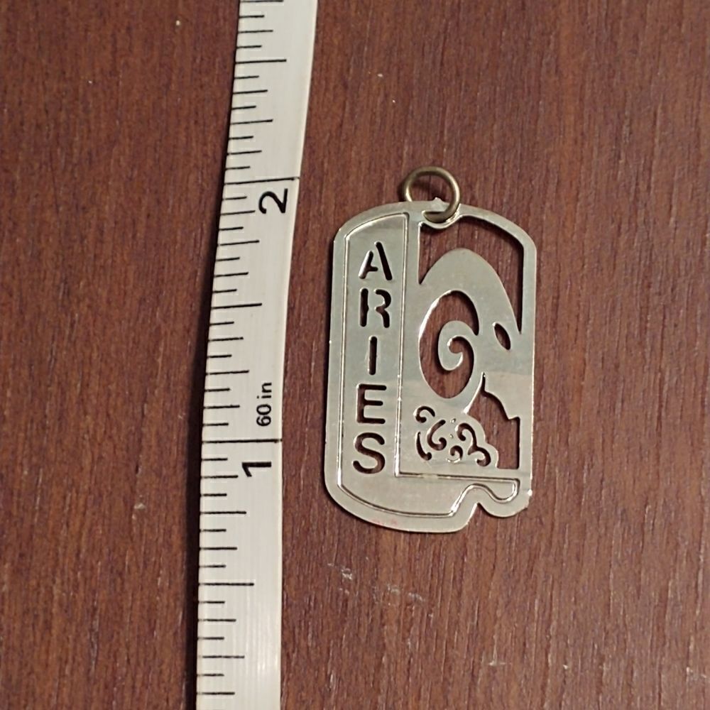 2 for $20 VTG Boho Aries Zodiac Gold Toned Pendant - Picture 6 of 7